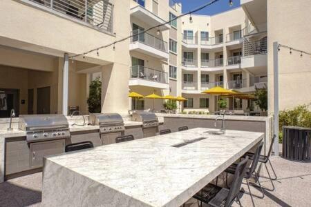 Paradise Cozysuites With Pool And Jacuzzi 11 Phoenix Esterno foto